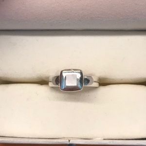 Sterling silver dainty moonstone ring